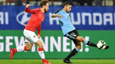 Uruguay cayó ante Austria faltando 3 minutos para el final